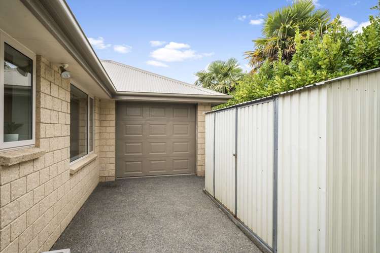 21 Highpeak Place Wigram_30