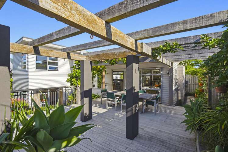 2 Tui Road Raumati Beach_10