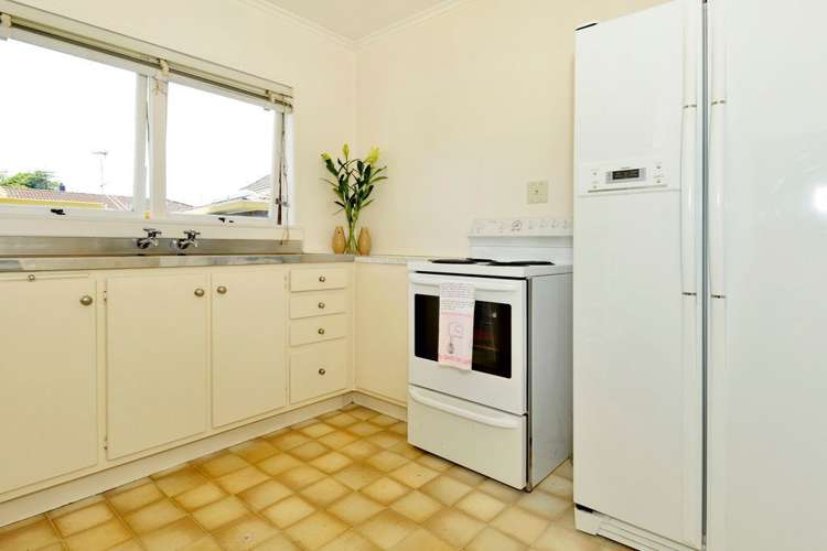 2/18 Shakespeare Road Milford_4