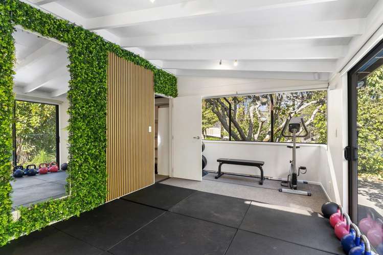88A Beach Road Mellons Bay_27