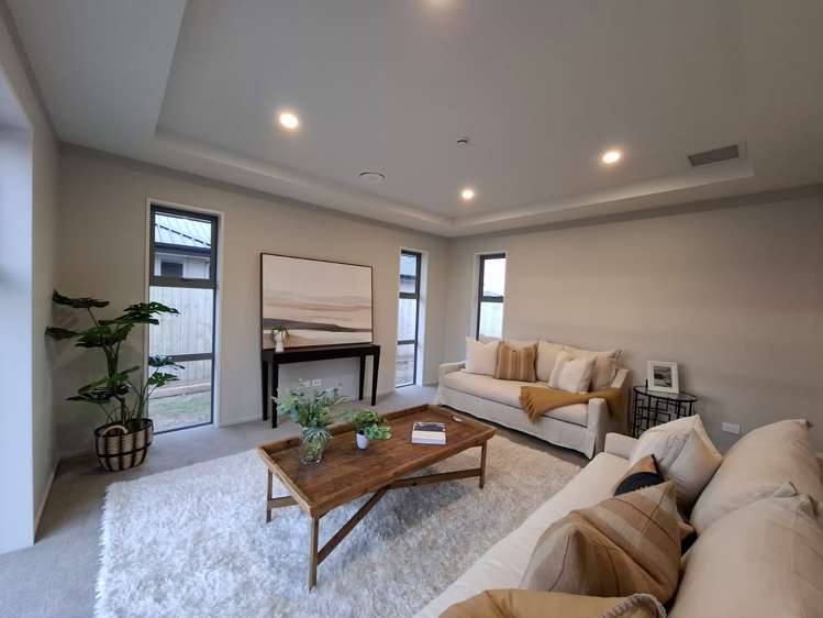 25 Da Vinci Avenue_3
