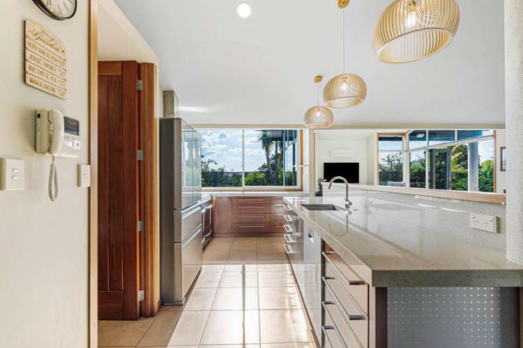 1963 Great South Road Bombay_16