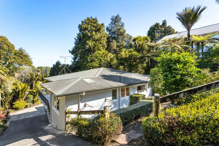 44 Huia Road Titirangi_16
