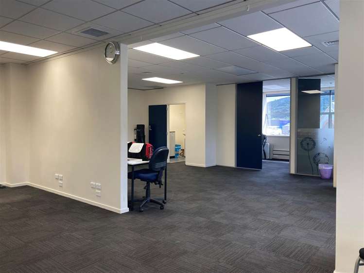 Suites 4, 5 and 6. Level 3, 29 Waterloo Road Lower Hutt_9