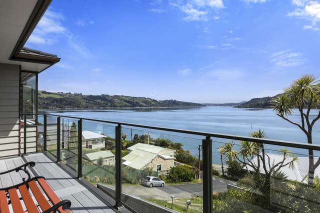 16 Lauder Street Company Bay_4