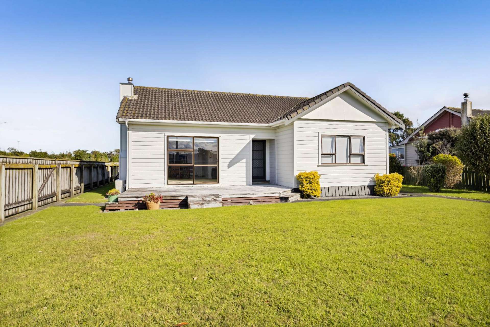 158 Tasman Street Opunake_0