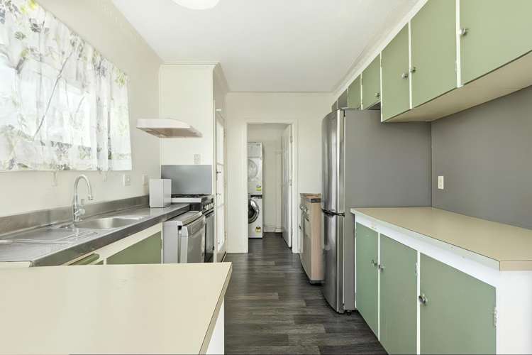 4 Splitt Avenue Glenview_5