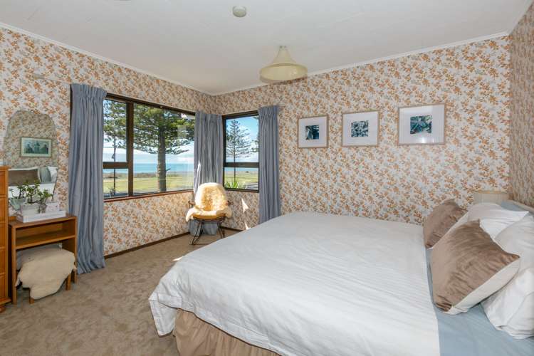 621 Marine Parade Napier South_8