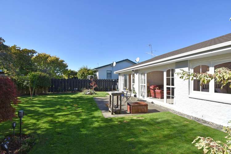 30 Cruickshank Crescent Rosedale_11