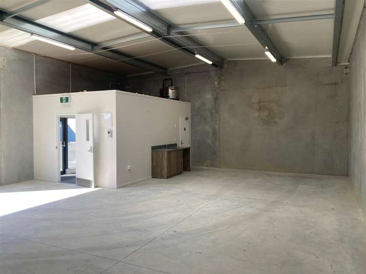 Unit 42, 128 Hoskyns Road Rolleston_3