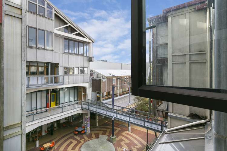 241/21 Left Bank Te Aro_13