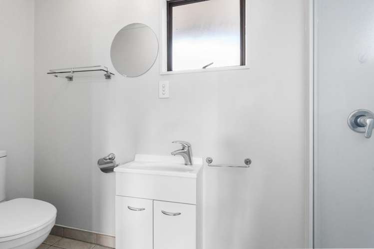 35D Western Hills Drive Kensington_12