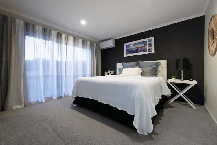 130 Ballintoy Park Drive Welcome Bay_11