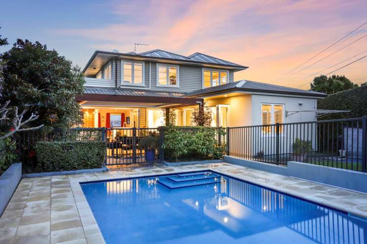 48 Williamson Avenue Belmont_19