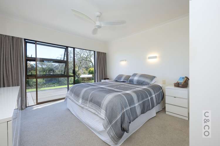 29 Sarah Todd Lane Waimauku_28