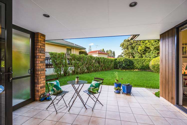 13 Brentwood Avenue Kamo_4