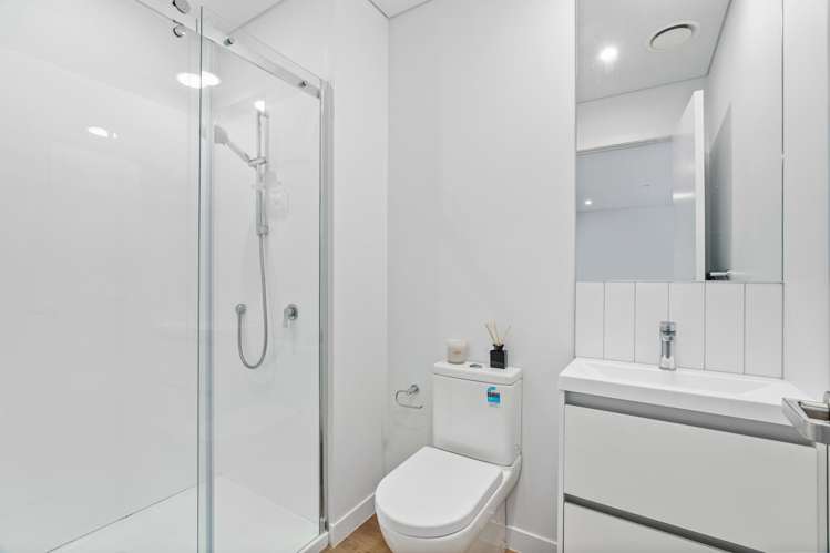 G04/2 Rauroa Lane Hobsonville_8