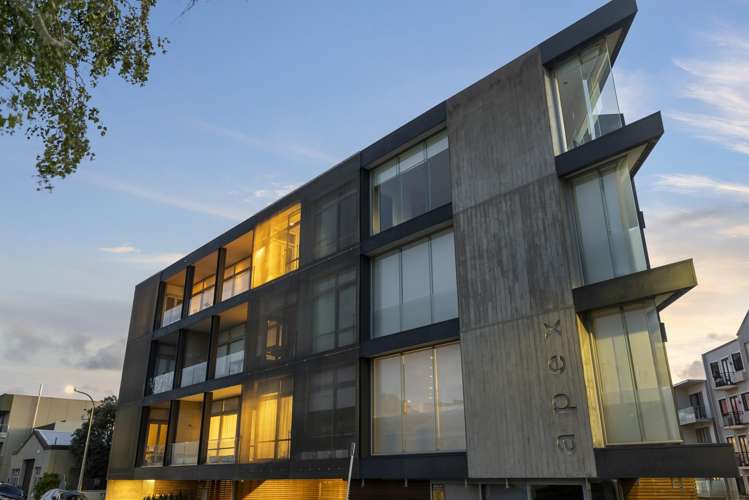 9/22 Prosford Street_0
