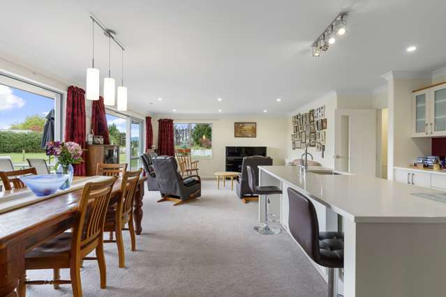 2 Mchugh Crescent Darfield_2