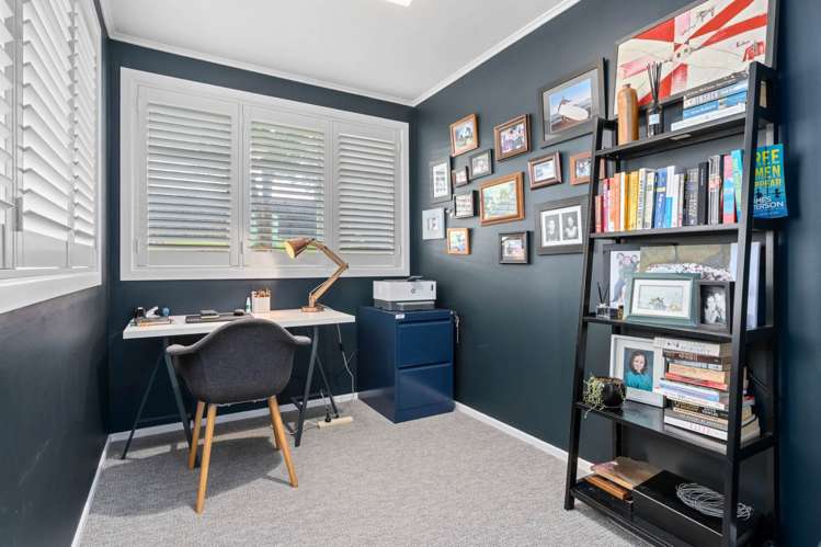 29 Amberley Avenue Te Atatu South_8