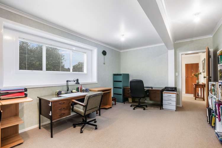 129 Kahu Road Paremata_21