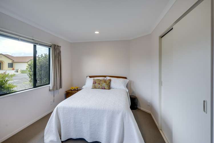 56 Kensington Drive Taradale_14