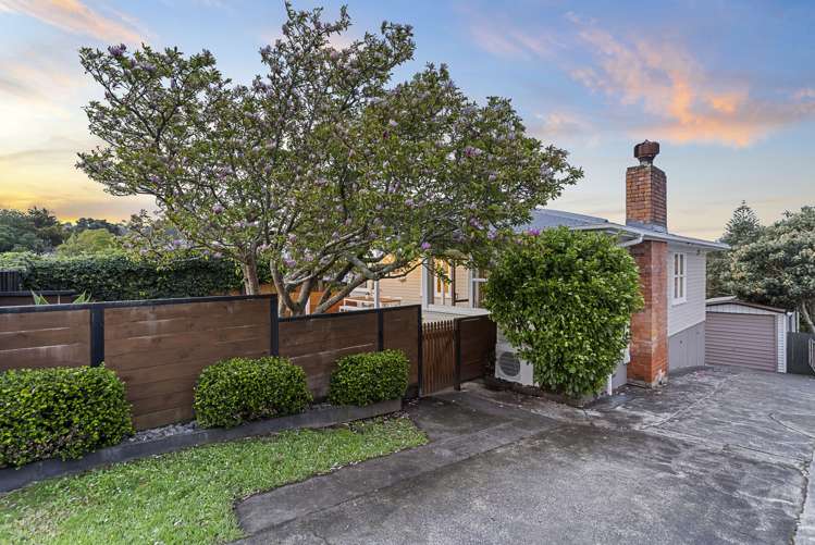 25 Crocombe Crescent Beach Haven_21