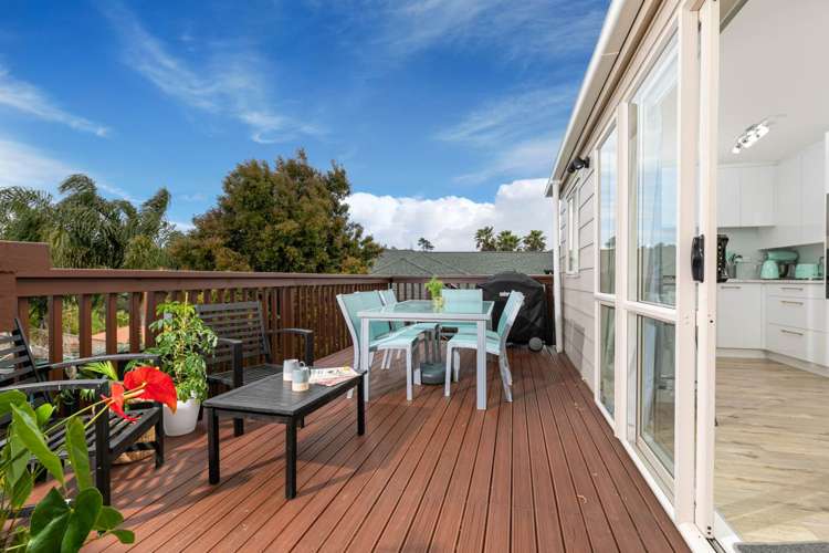 16 Breenagh Place Massey_11