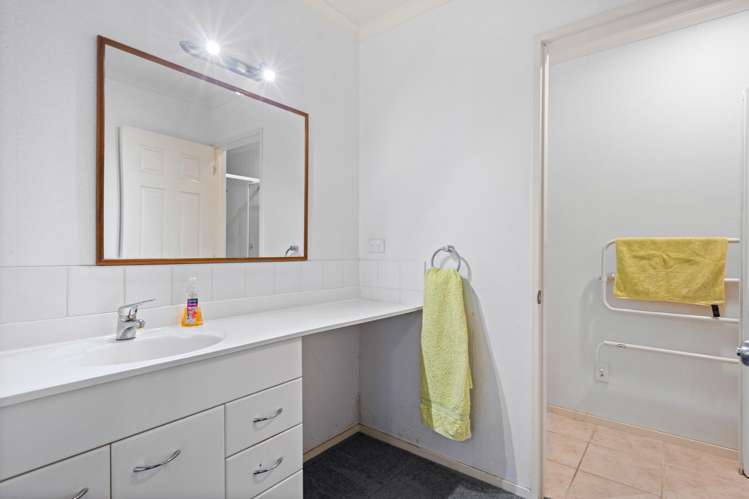 13 Beverley Crescent Maungatapere_10