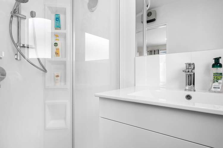 61 Lakeside Drive Pegasus_8