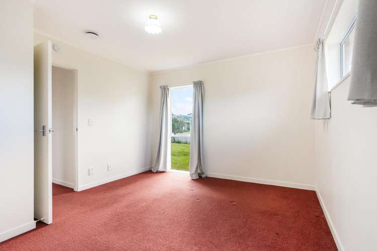 10/6 Campbell Close Whangamata_14