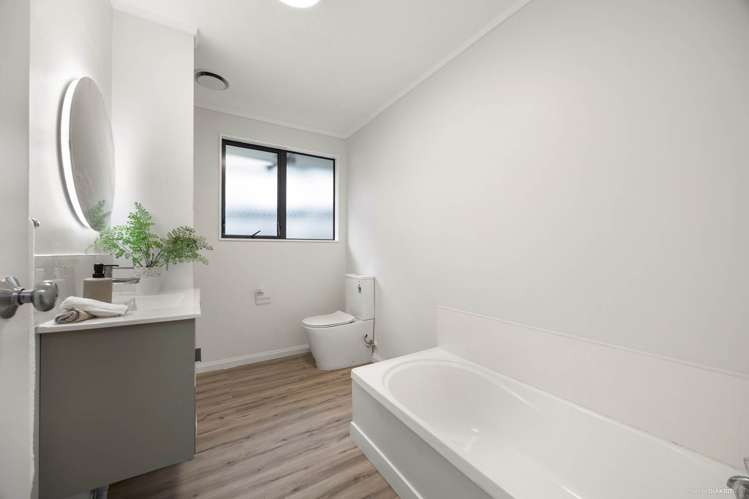 56 San Valentino Drive Henderson Heights_10