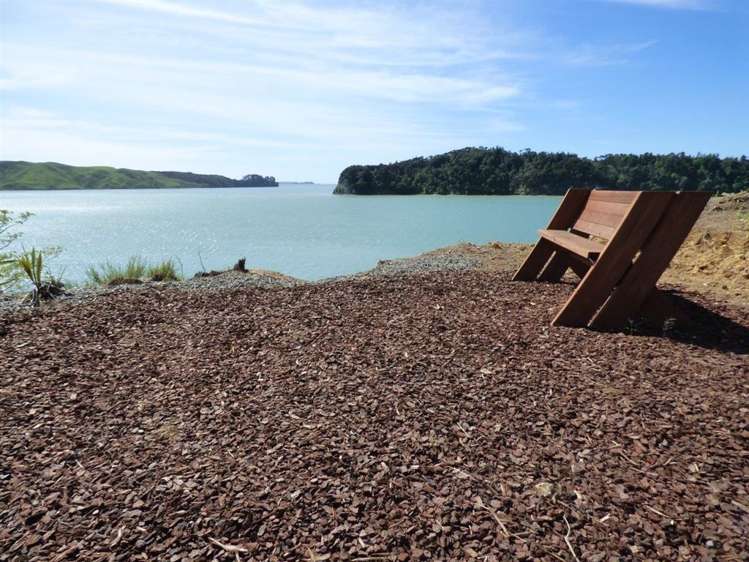 1233 Te Waitere Road Taharoa_26