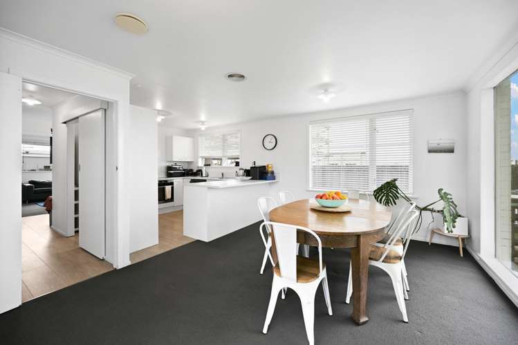 10 Robertson Place Rukuhia_4
