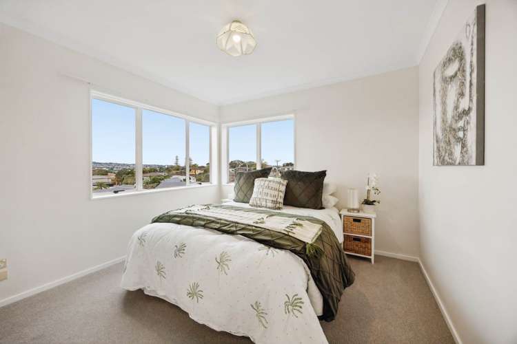 83 Taylor Road Mangere Bridge_11
