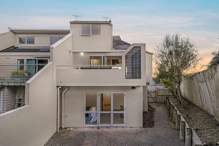 4/70 Raleigh Road Northcote_15