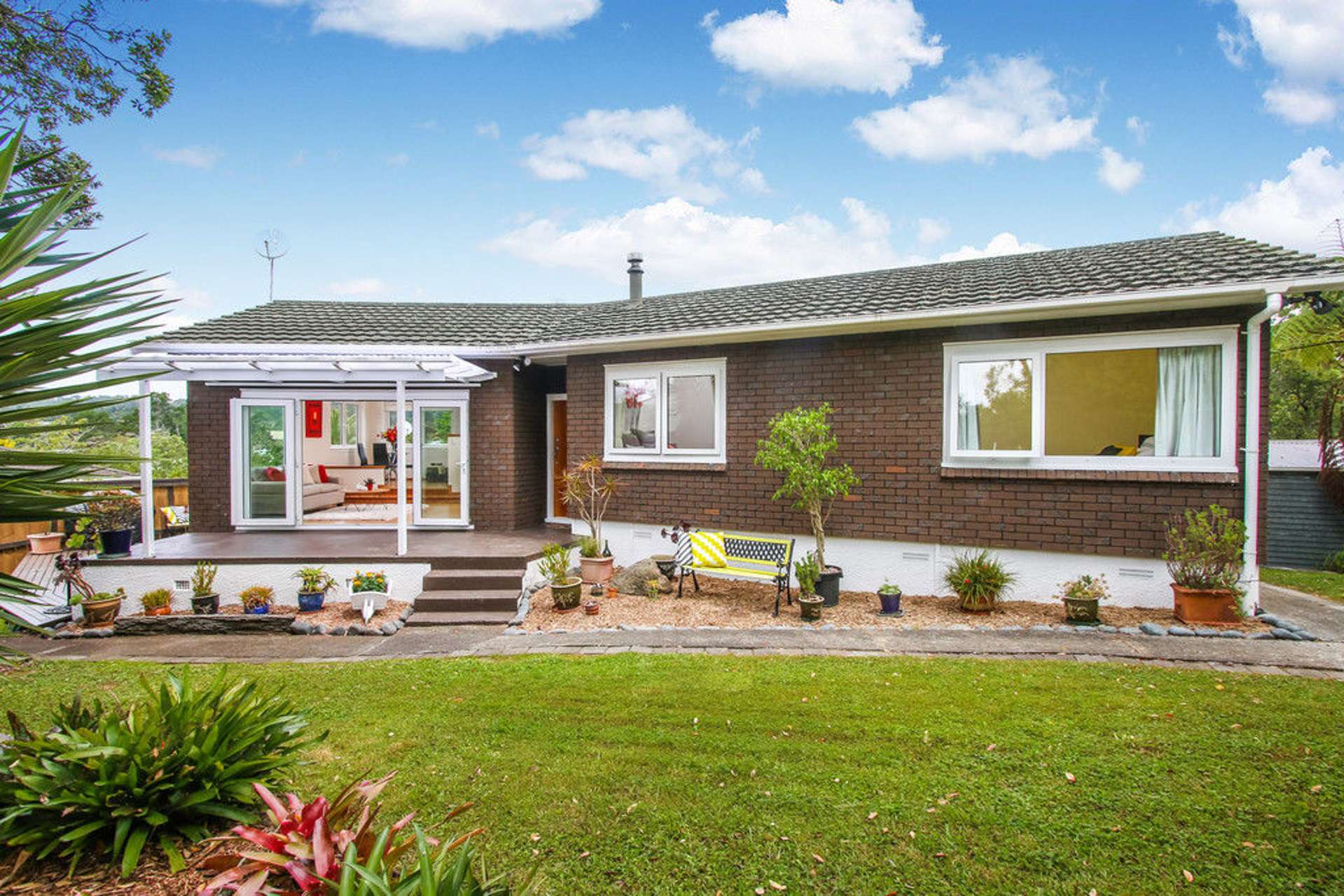 17 Tagor Street Glen Eden_0