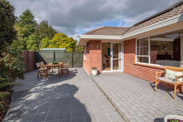 8 Crosdale Place Burnside_3