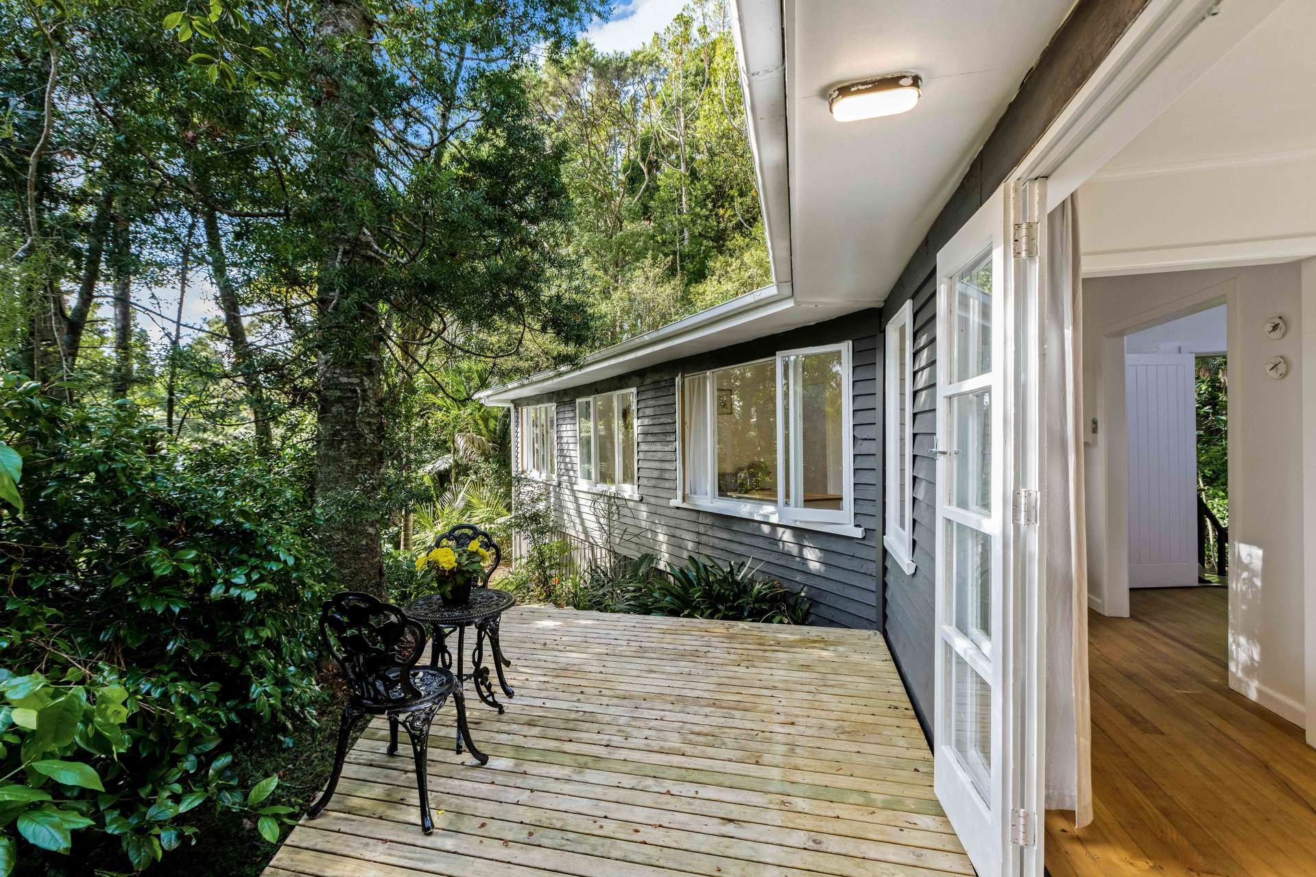 81 Scenic Drive Titirangi_0