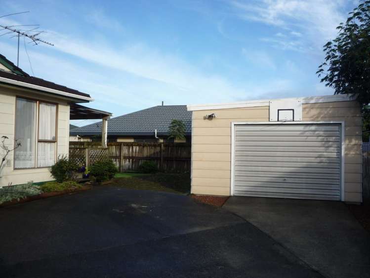 37 Heathdale Crescent Papakura_4