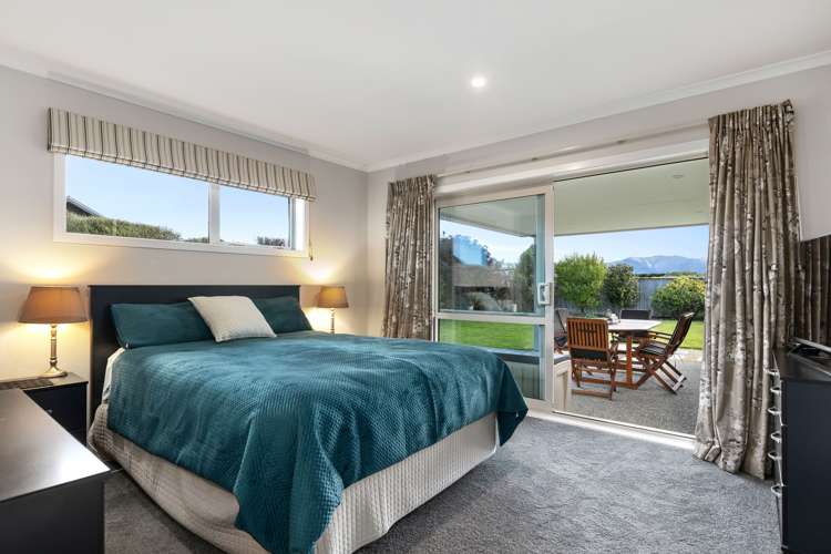 1 Warrington Court Carterton_9