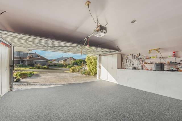 19 Stead Crescent Stoke_2