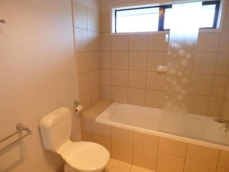 31 Shoemaker Road Waipu_11