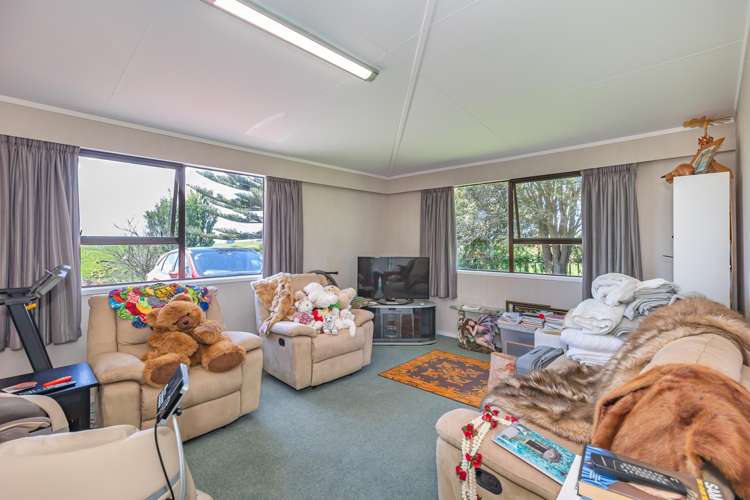 210 Waitarere Beach Road Waitarere_6