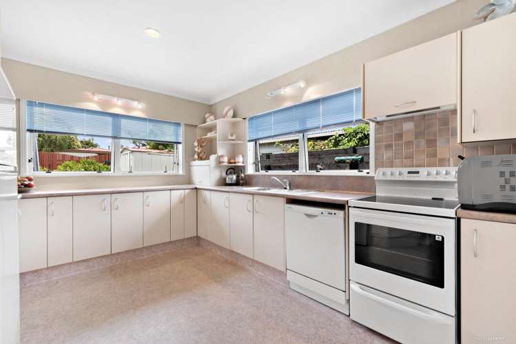 26 Fairview Avenue Opaheke_1