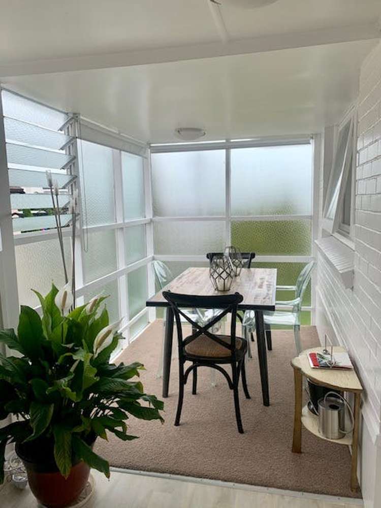 2/96 East Coast Road Forrest Hill_4