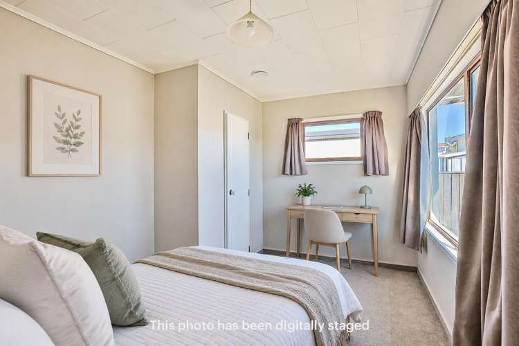 10 Harpham Street Taradale_12