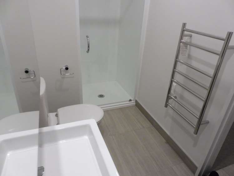 301/3 Bluegrey Avenue Stonefields_9