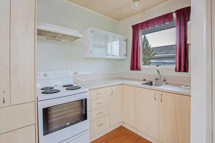 4/24 Hayton Road_2