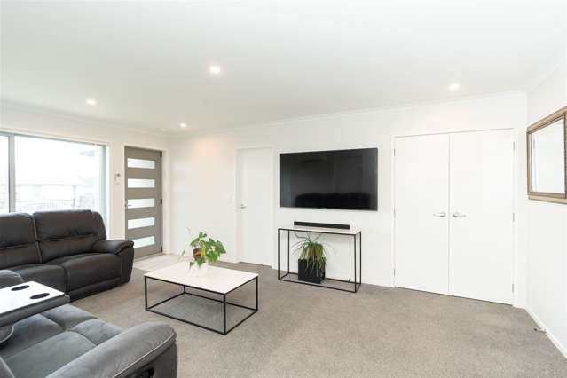 2/36 Ladeira Place Fitzroy_2